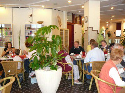 Heikes Caf? Am Schloss ? das charmante Caf? in Bur